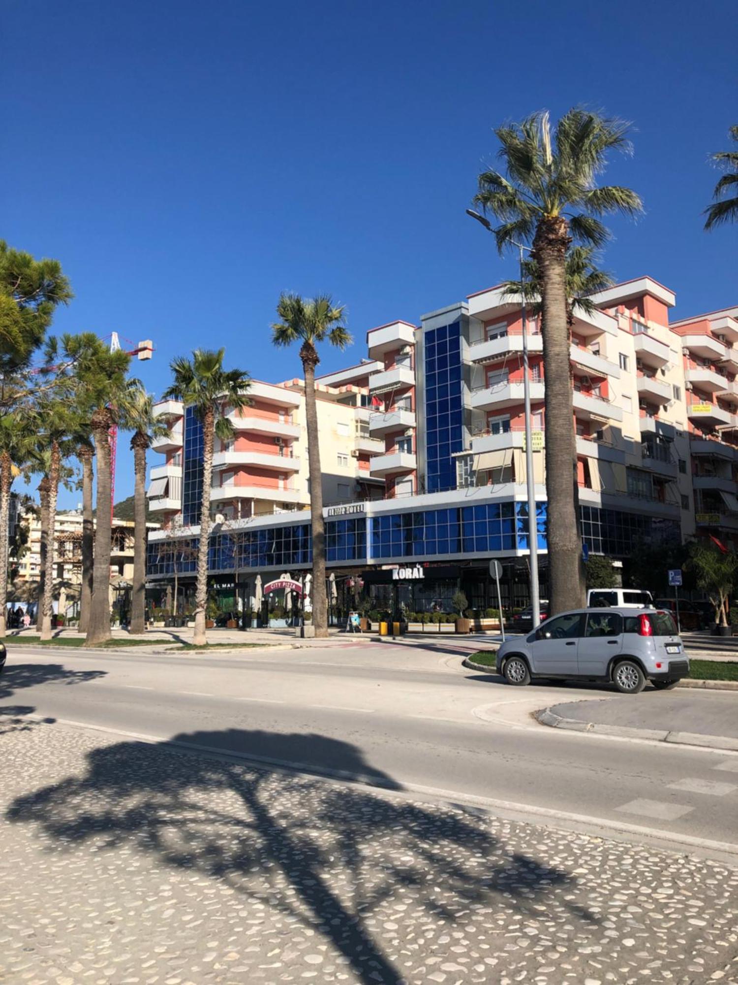 Beachfront 4 By Office Vlorë